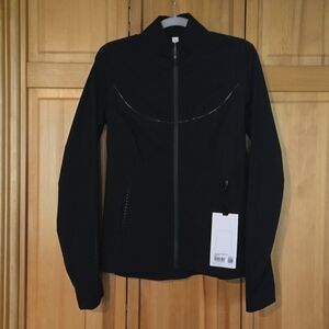 Lululemon NWT Fast and Free Windbreaker size 6 black